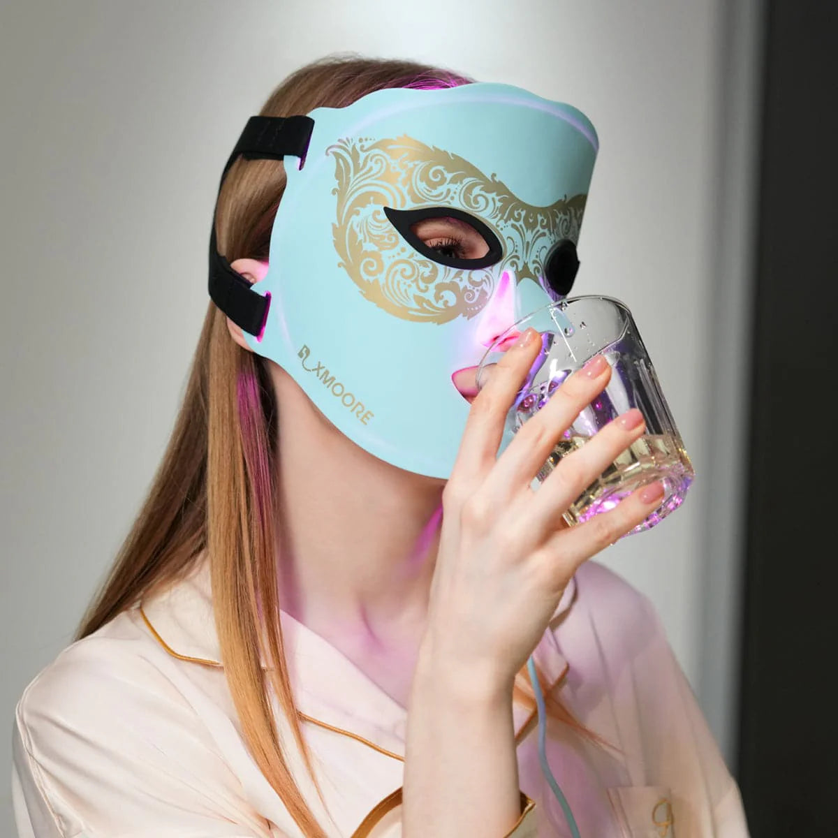 ™ Light Therapy LED Face Mask